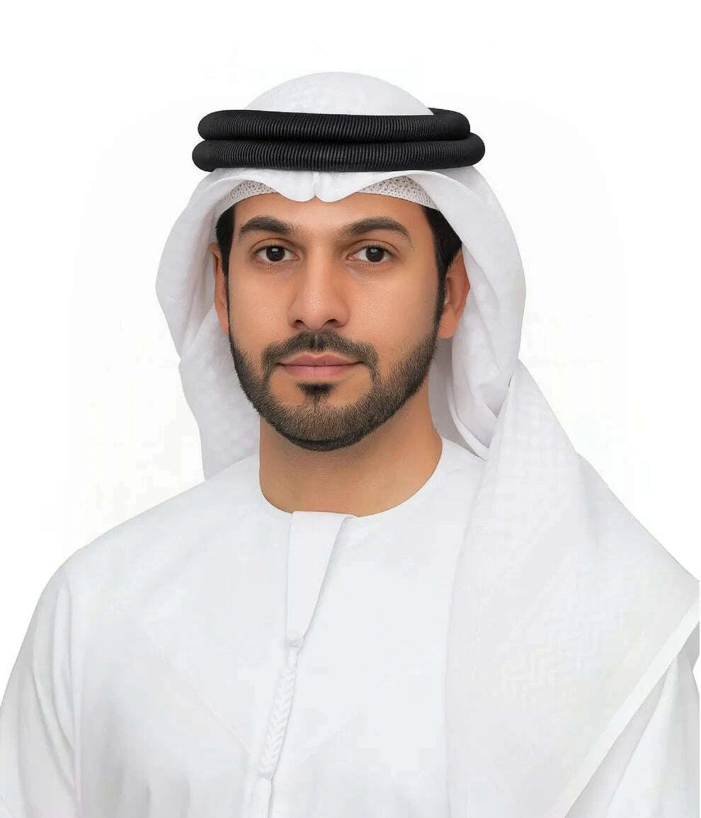 Premium-Quality-Shemagh-Al-Hosn_1_0ddf8d6d-bb69-4456-ba3f-baeb29ffe633