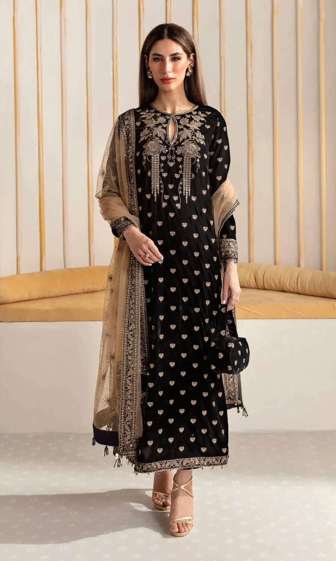 1EC4F301-D044-409E-95B0-4B60E6C097DB