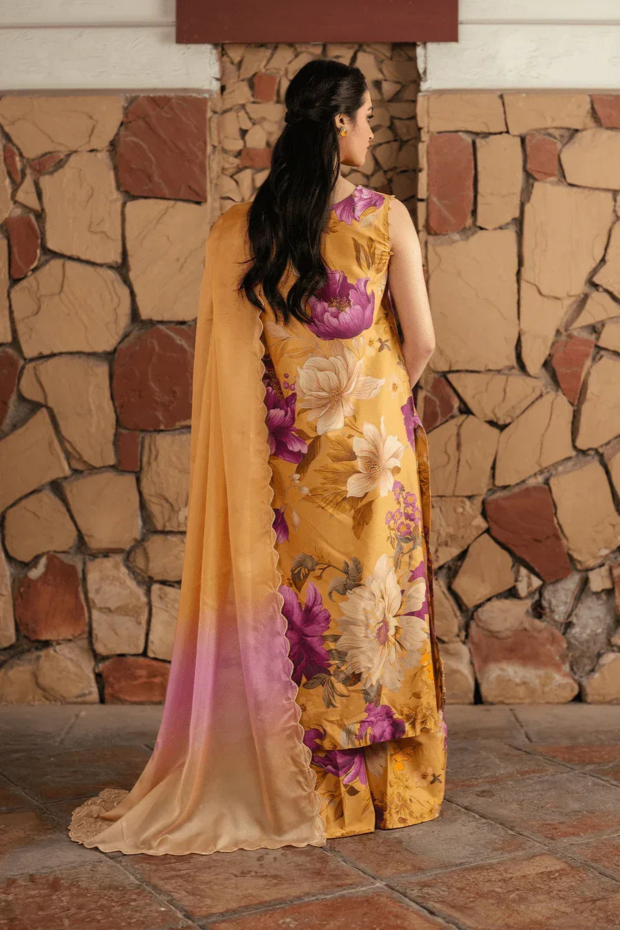 BAROQUE LAWN PRINTED UNSTICH 3PC - City Fabrics 