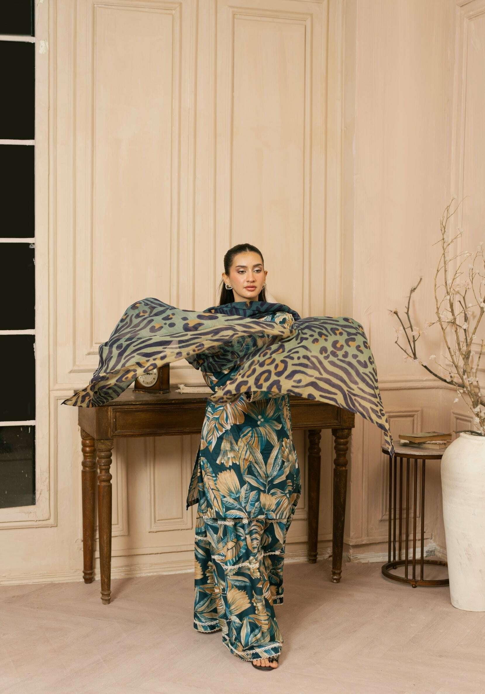 BAROQUE LAWN PRINTED UNSTICH 3PC - City Fabrics 