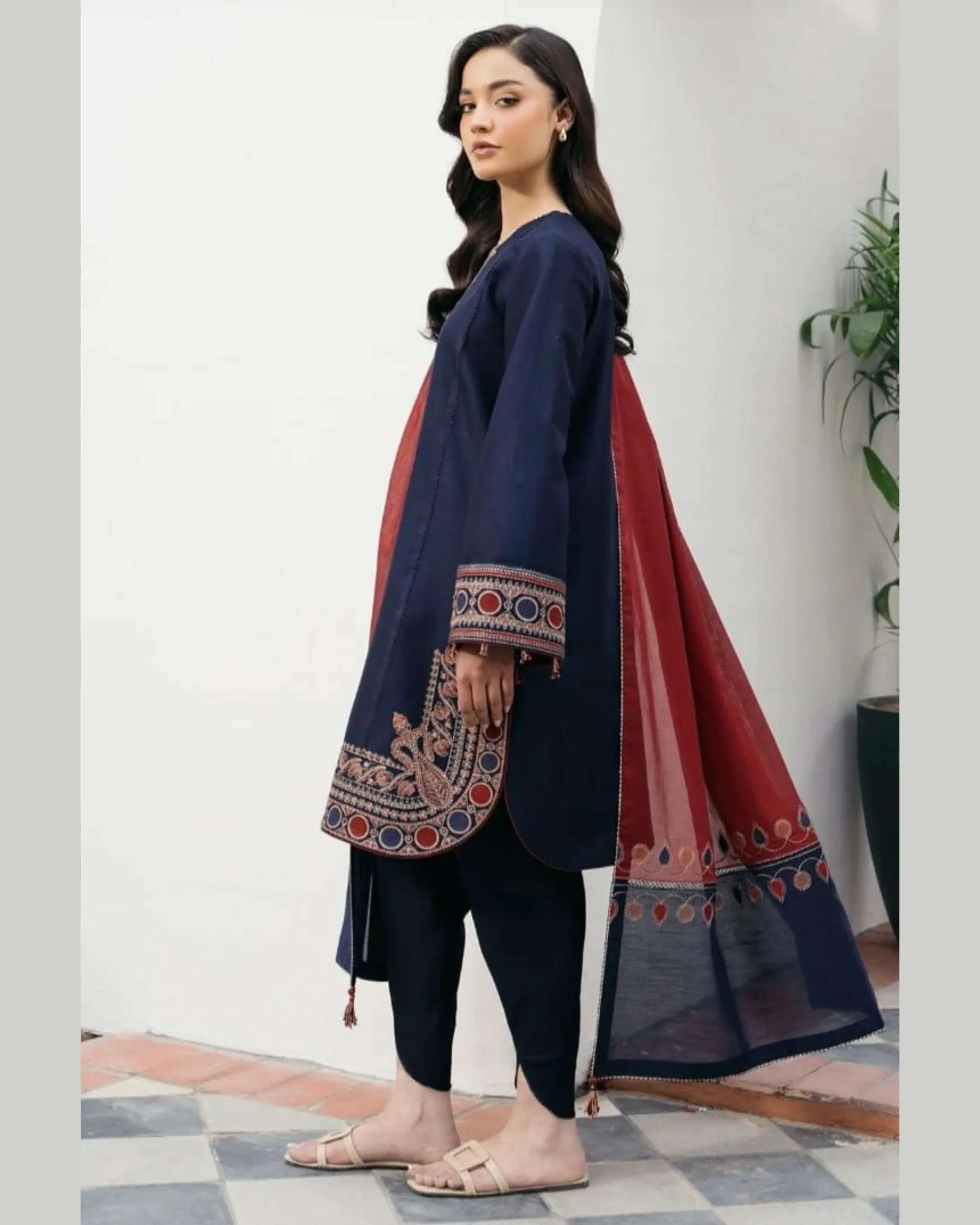 JAZMIN LAWN UNSTICH EMB 3PC - City Fabrics 