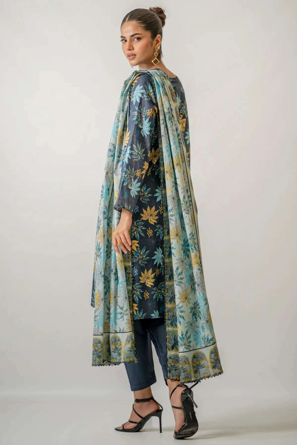 U00433-GR0-3_1800x1800_dff473f6-169c-44b7-bec0-ff54e574cb21